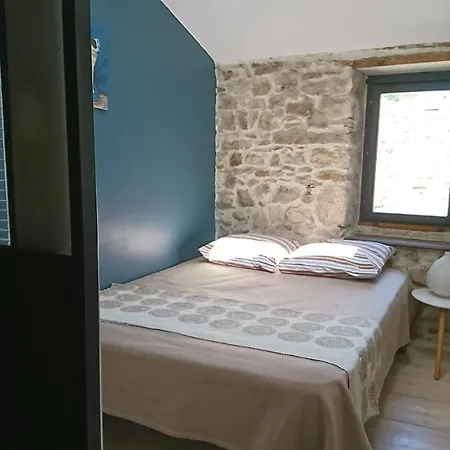 Сasa de vacaciones La Maison Du Brocanteur *